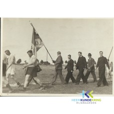 Opening Voetbalveld Eltenseweg 1948 met oa Pastoor Veeger Kapelaan Goozen